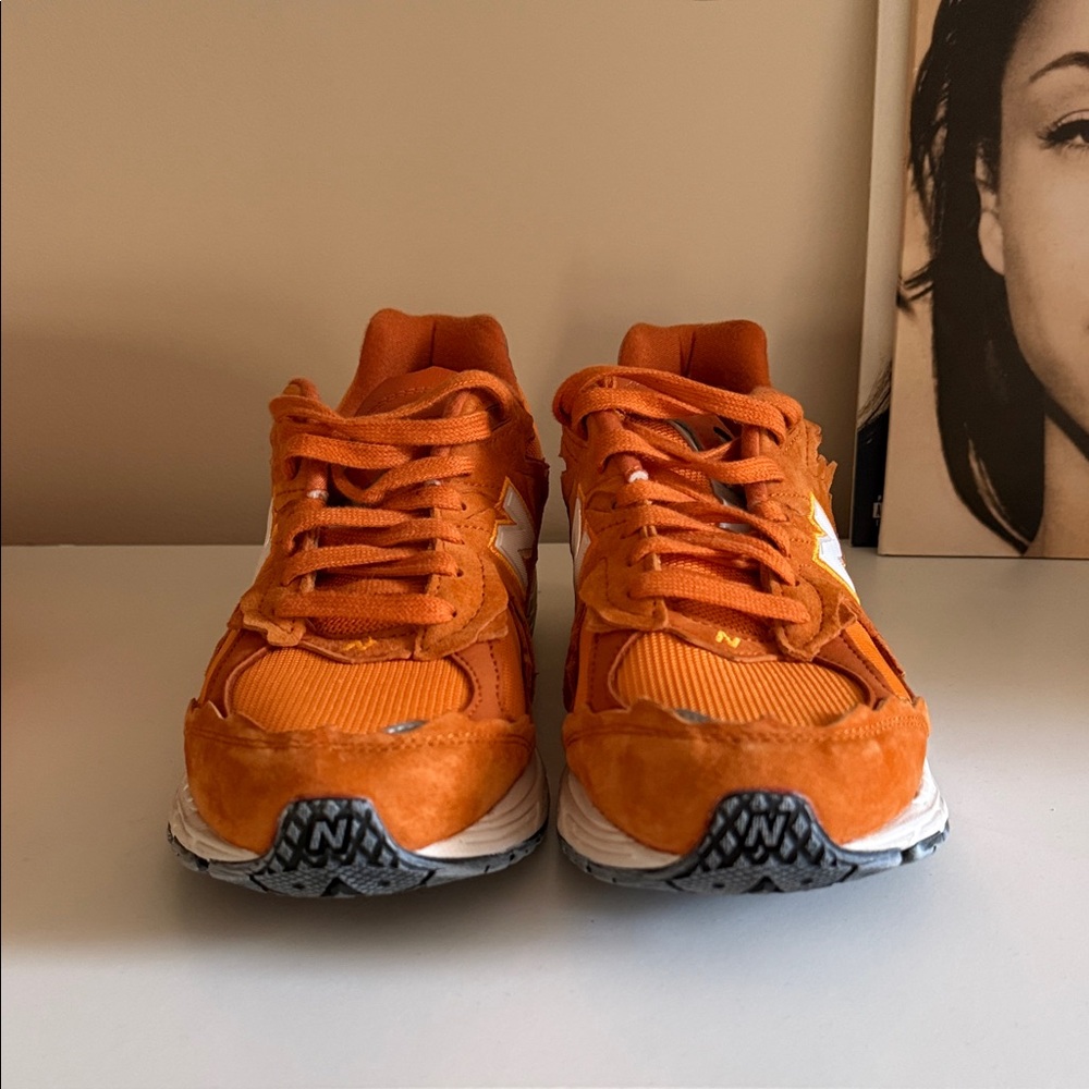 New Balance 2002 R